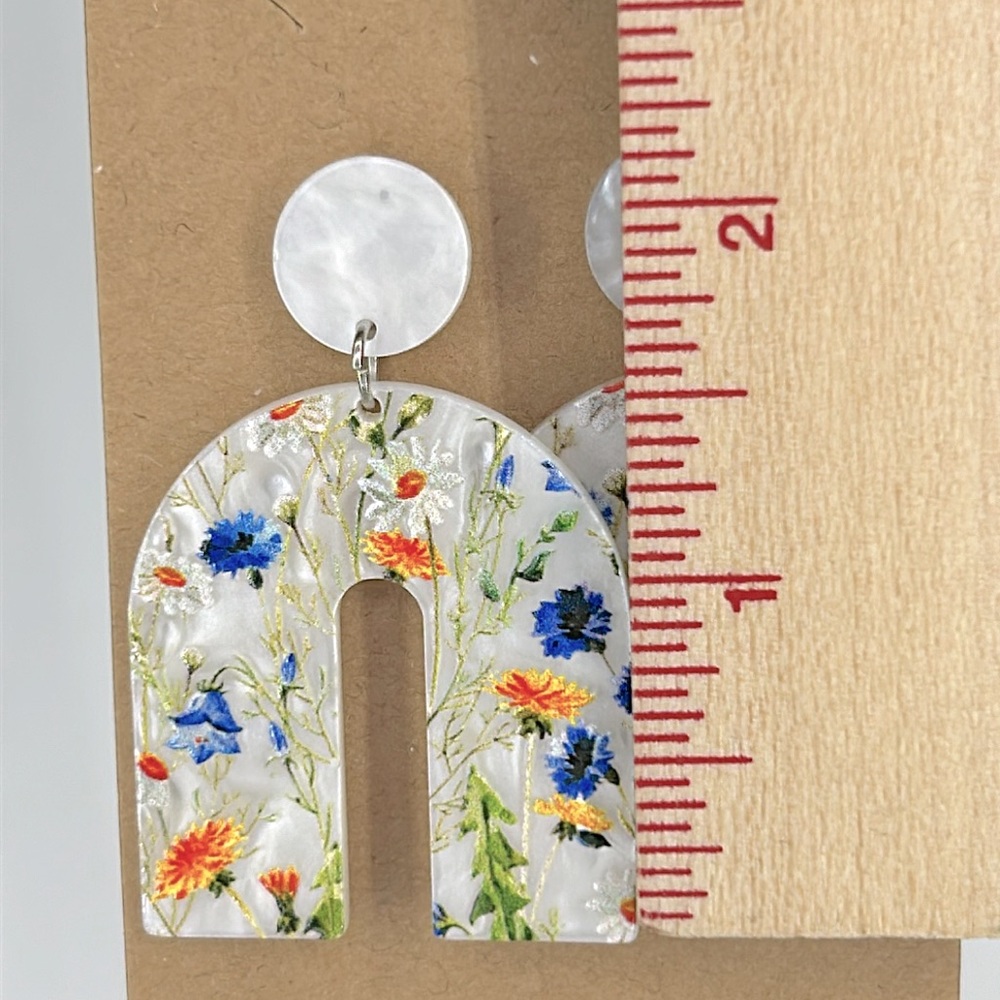 Acrylic U Shape floral Print Dangle Earrings Elegant Style Fashion Jewelry - Picture 2 of 4